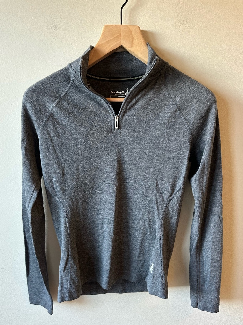 Smartwool women’s Gray Merino 1/4 Zip Sweater